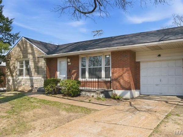 1083 Jennings Station Road , St Louis, MO 63137