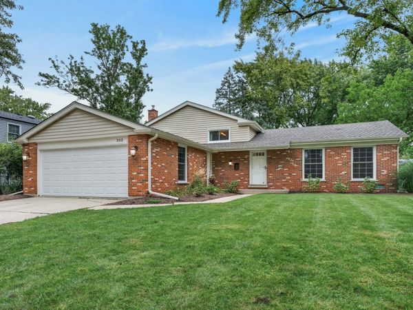 352 Berry Drive , Naperville, IL 60540