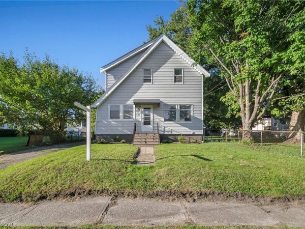 2407 Mira Court , Cleveland, OH 44109