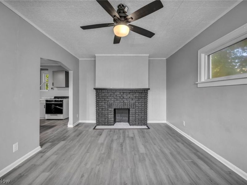 2407 Mira Court, Cleveland, OH 44109 Photo 13