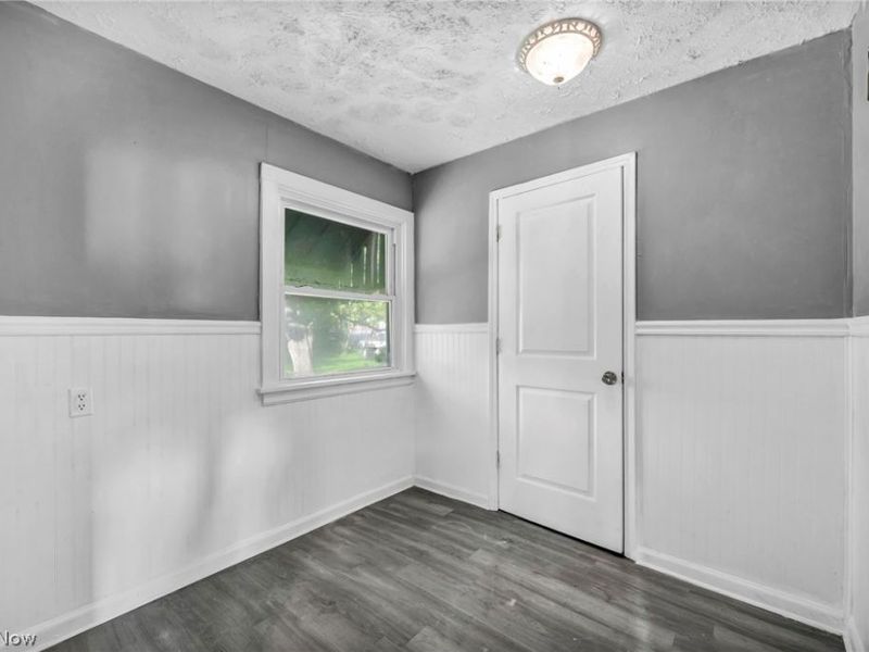 2407 Mira Court, Cleveland, OH 44109 Photo 16