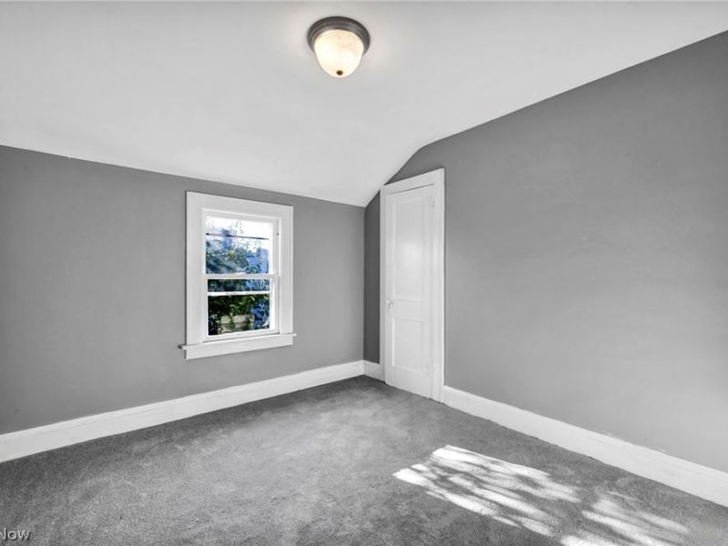 2407 Mira Court, Cleveland, OH 44109 Photo 23