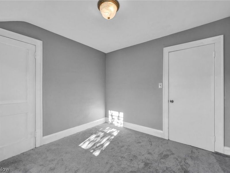 2407 Mira Court, Cleveland, OH 44109 Photo 24