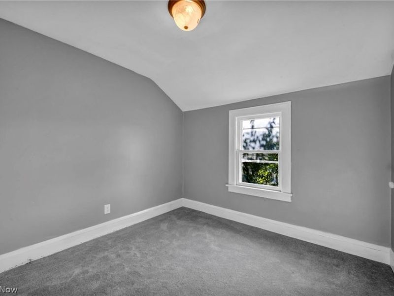 2407 Mira Court, Cleveland, OH 44109 Photo 25