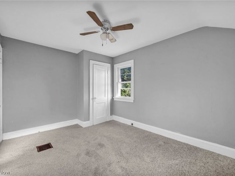 2407 Mira Court, Cleveland, OH 44109 Photo 27