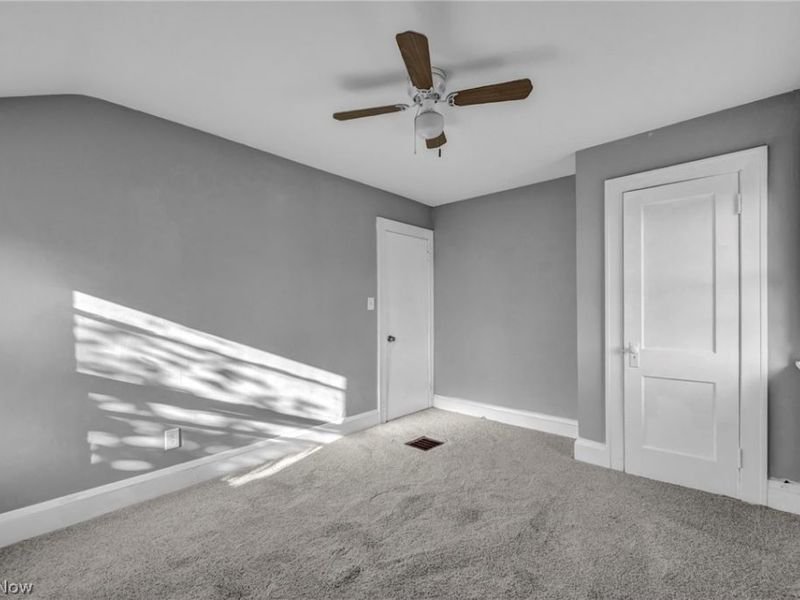 2407 Mira Court, Cleveland, OH 44109 Photo 28