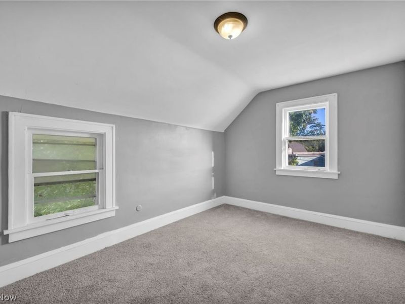 2407 Mira Court, Cleveland, OH 44109 Photo 29