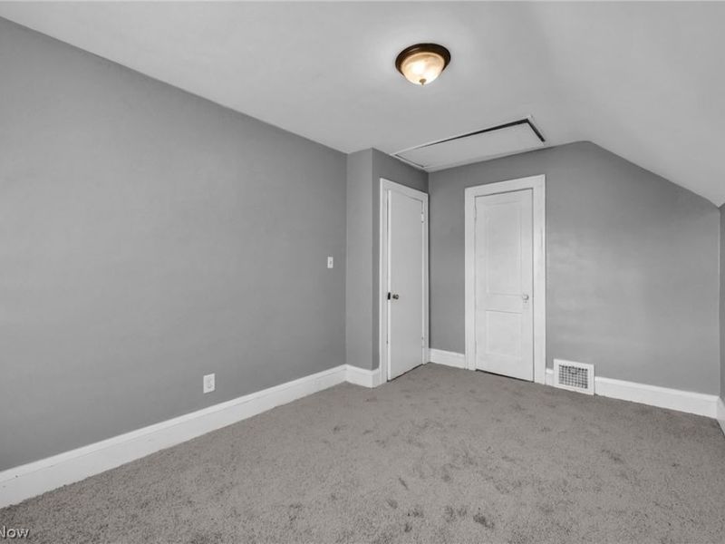 2407 Mira Court, Cleveland, OH 44109 Photo 31