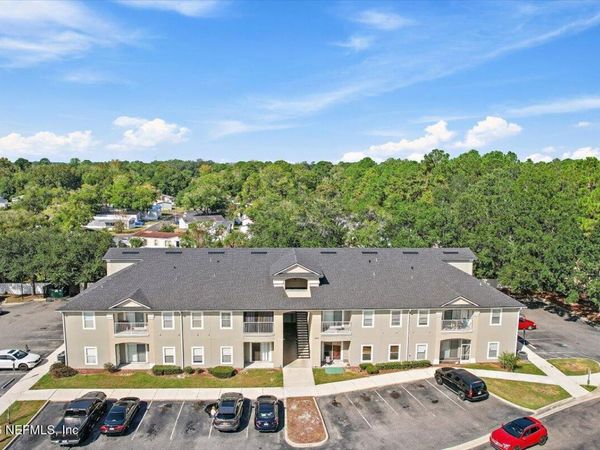 5050 PLAYPEN Drive, Unit 5, Jacksonville, FL 32210