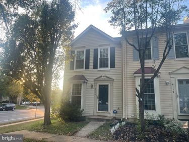 6114 JENLAR DRIVE, CENTREVILLE, VA 20121