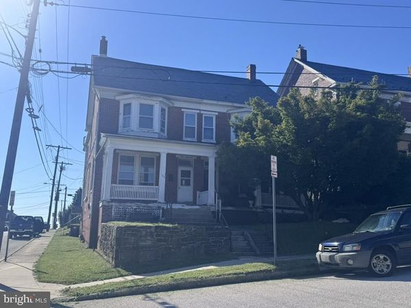 100 HENRIETTA STREET , RED LION, PA 17356