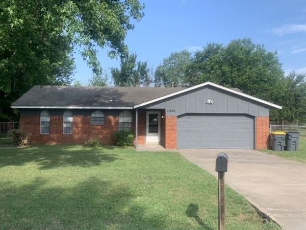 13924 S Birch Street , Glenpool, OK 74033