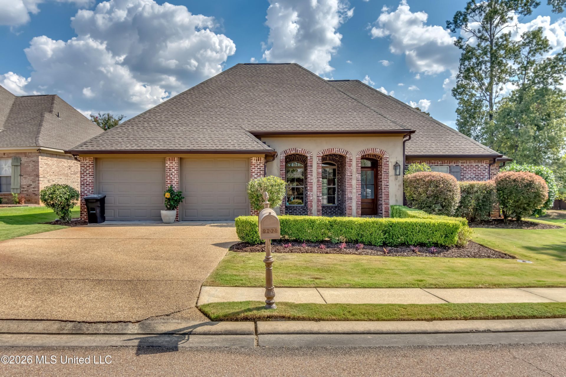 902 Sea Turtle Cove, Brandon, MS 39047 Main Photo