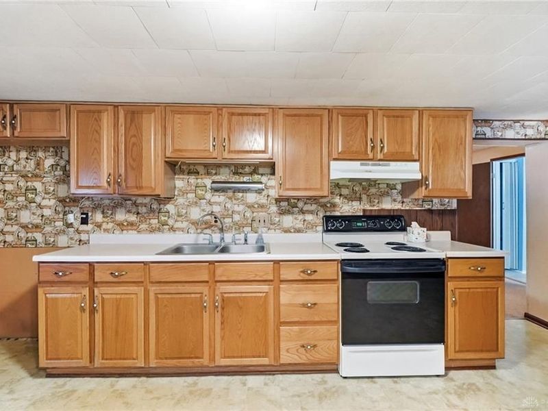 13 N Maple Street, Jamestown, OH 45335 Photo 11