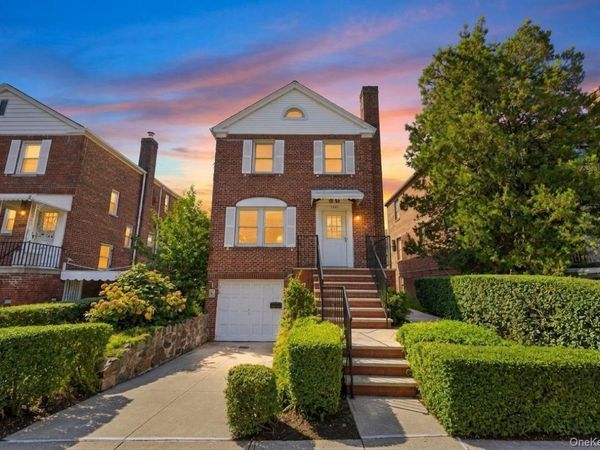 1845 Hering Avenue , Bronx, NY 10461