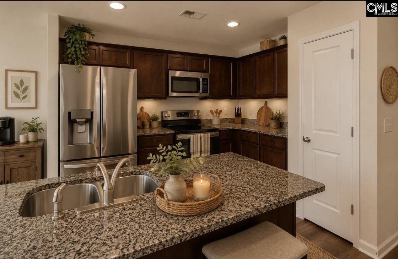1033 Matchingham Drive  Photo 6