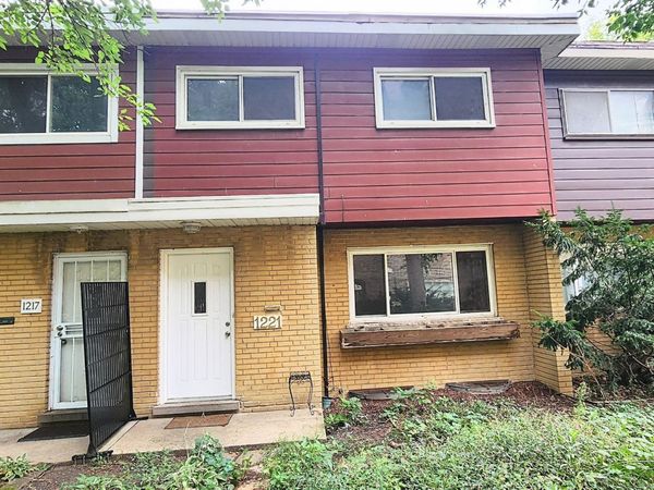 1221 Mulford Street , Evanston, IL 60202