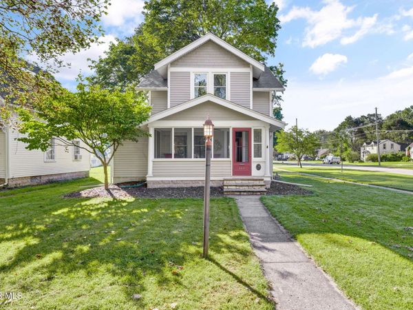 242 W 7th Street , Perrysburg, OH 43551