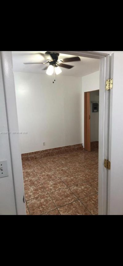 5836 NW 199th St, Hialeah, FL 33015 Photo