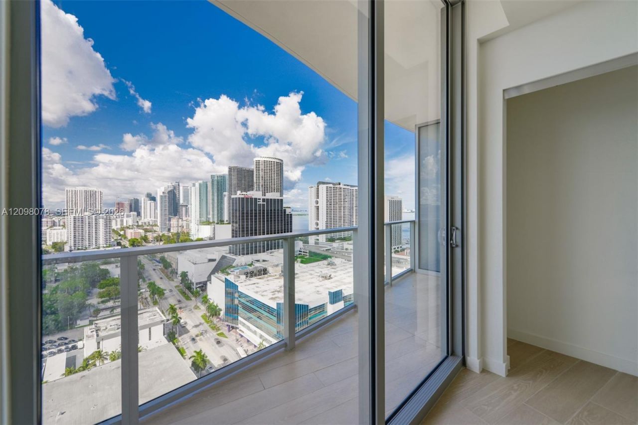 1400 Biscayne Blvd, Unit 2207, Miami, FL 33132 Photo