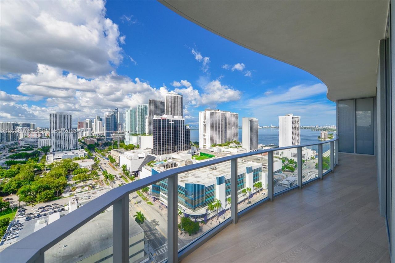 1400 Biscayne Blvd, Unit 2207, Miami, FL 33132 Photo