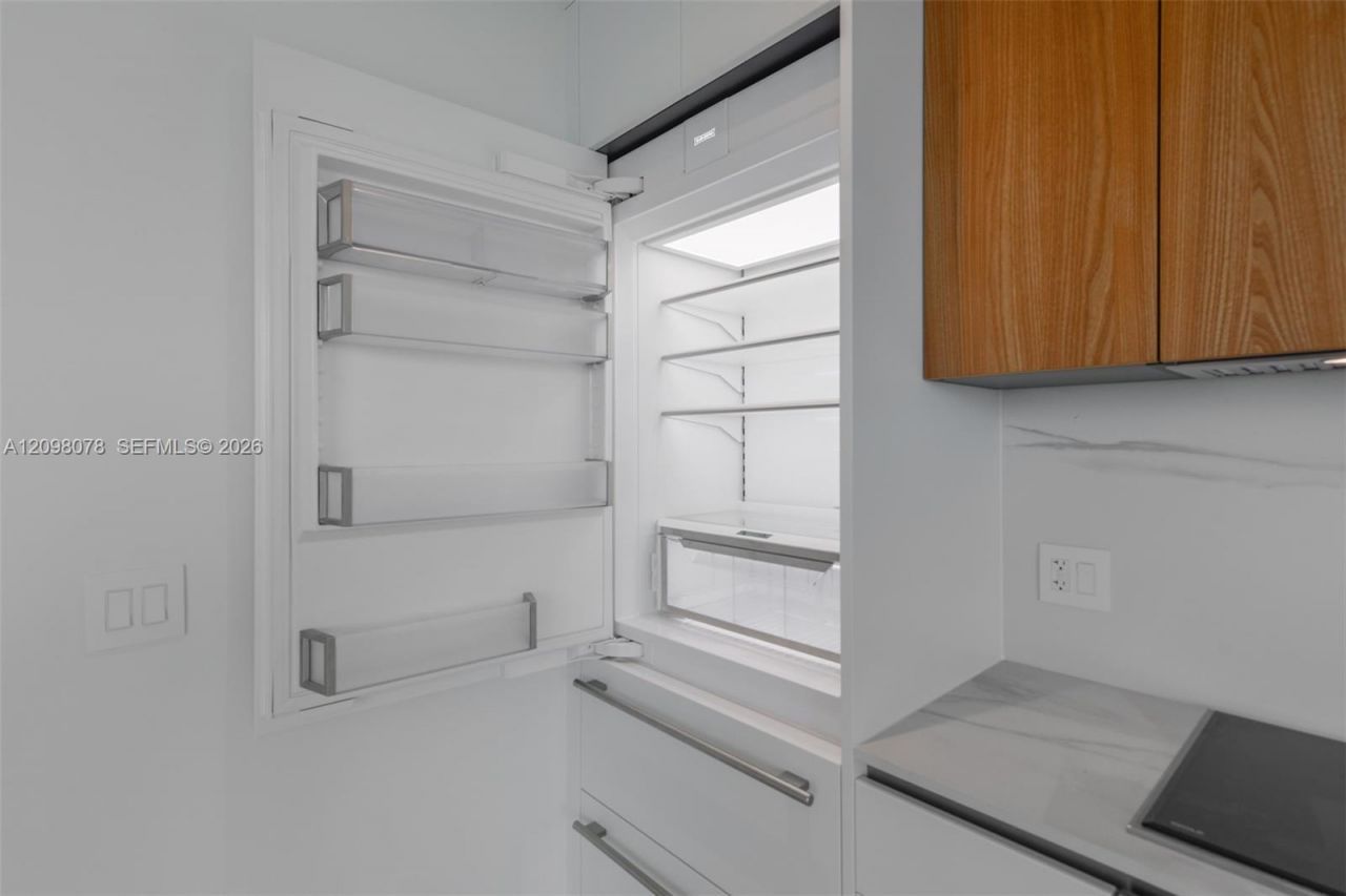 1400 Biscayne Blvd, Unit 2207, Miami, FL 33132 Photo