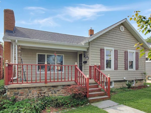 410 E 6th Street, Port Clinton, OH 43452