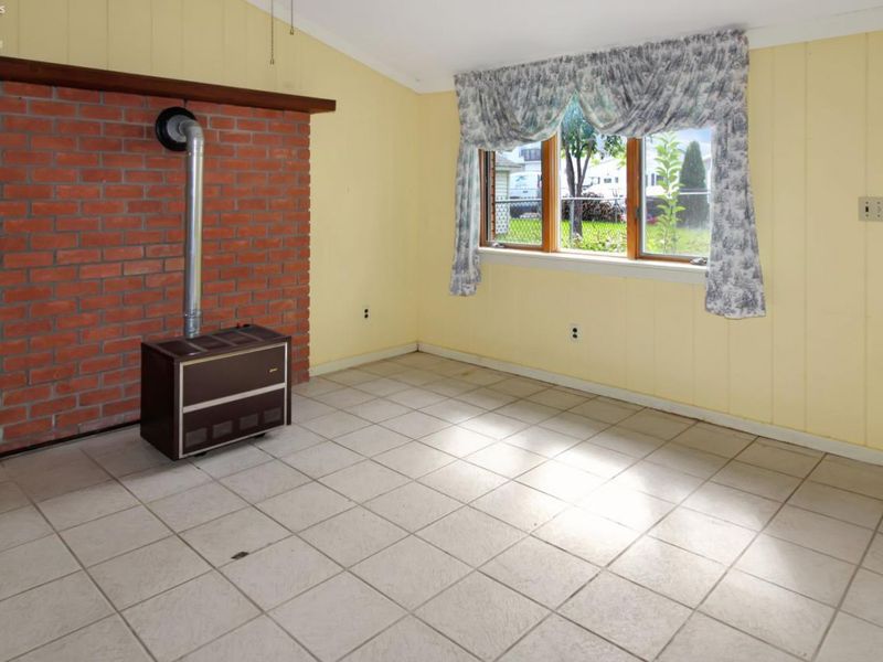 410 E 6th Street, Port Clinton, OH 43452 Photo 14
