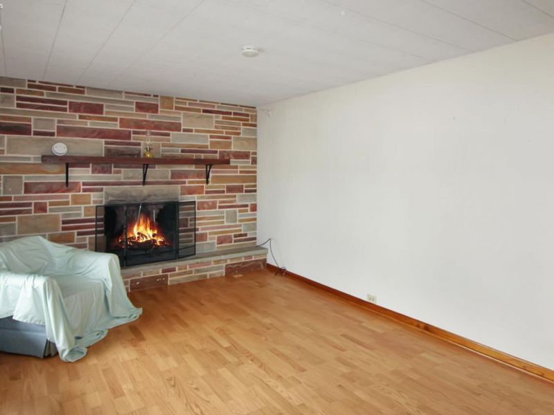 410 E 6th Street, Port Clinton, OH 43452 Photo 4