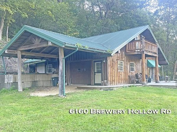 6160 Brewery Hollow Road, Cassville, WI 53806