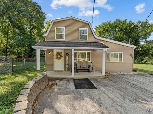 227 Main Street, Valley Park, MO 63088