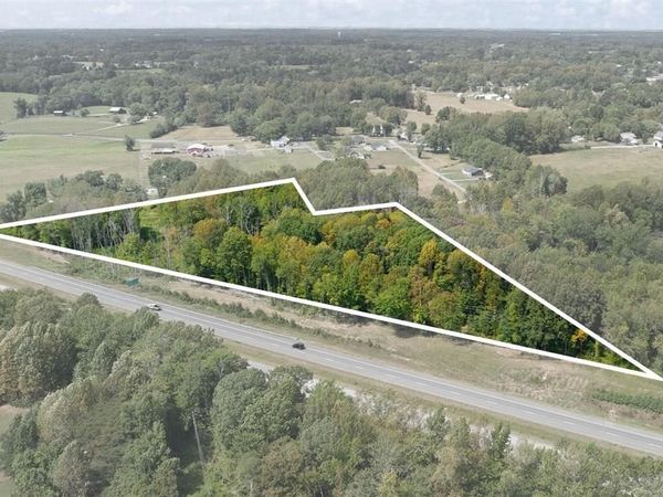 Cassie Coe Road , Russell Springs, KY 42642
