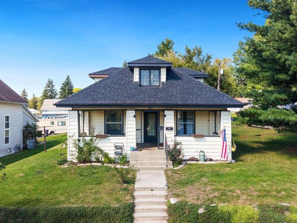 302 W Main Street, Syracuse, IN 46567