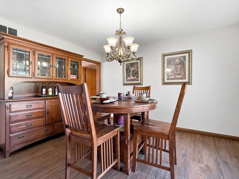 10525 Frederick Pike, Vandalia, OH 45377 Photo 34