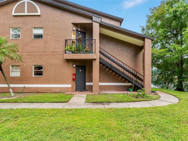 4504 COMMANDER DRIVE , Unit 1817, ORLANDO, FL 32822