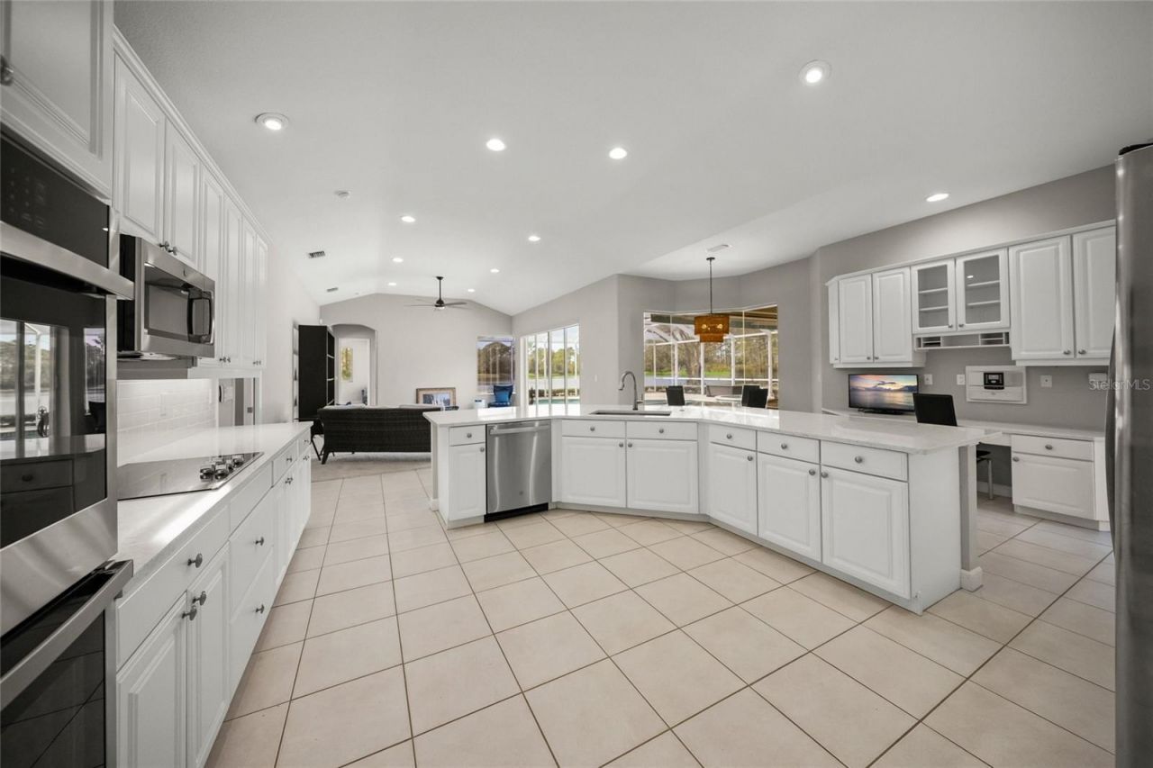 9075 Misty Creek Drive, Sarasota, FL 34241 Photo