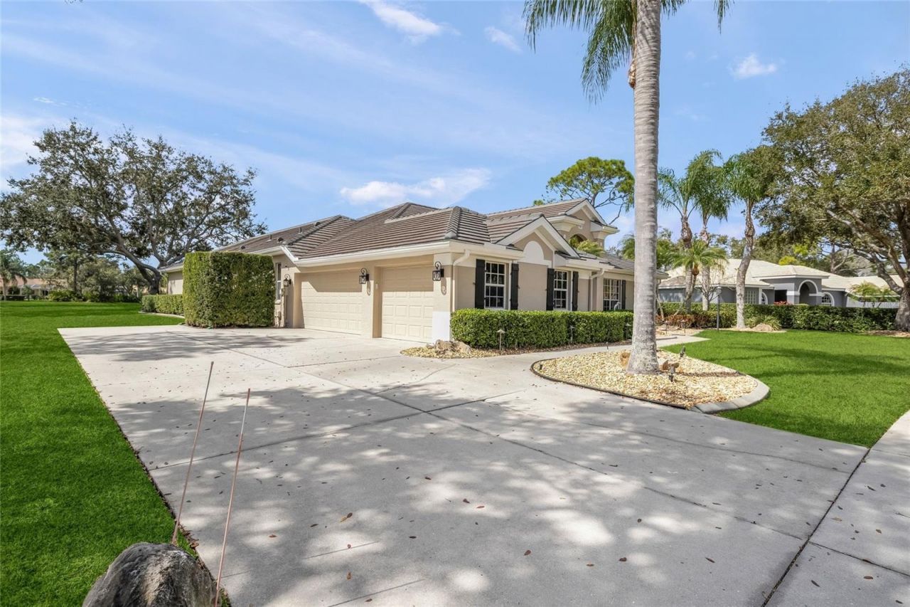 9075 Misty Creek Drive, Sarasota, FL 34241 Photo