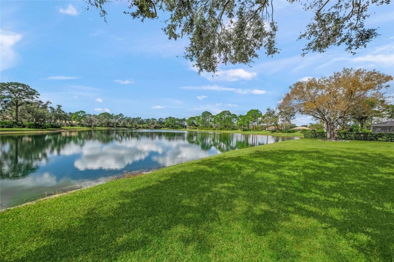 9075 Misty Creek Drive, Sarasota, FL 34241 Photo