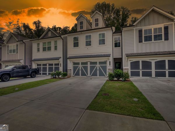 5137 Sidney Square Drive, Flowery Branch, GA 30542