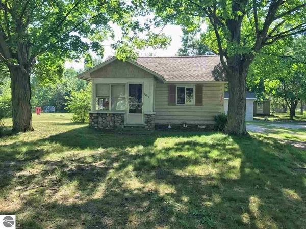2700 Pinebrook Road, Traverse City, MI 49686