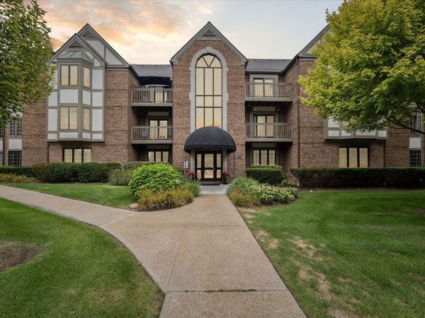 797 Deer Court, Plymouth, MI 48170