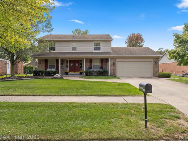 34181 Navin Avenue , Livonia, Mi 48152