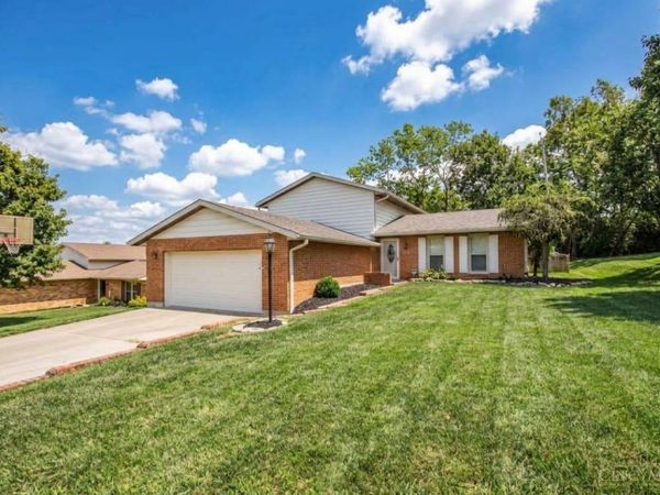 90 Mollie Drive, Hamilton, OH 45013