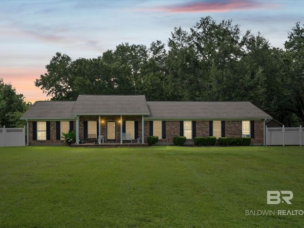 16725 Old Pierce Road, Fairhope, AL 36532