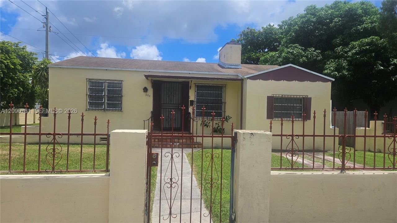 500 NW 45th St, Miami, FL 33127 Main Photo