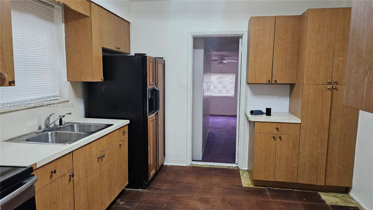 500 NW 45th St, Miami, FL 33127 Photo