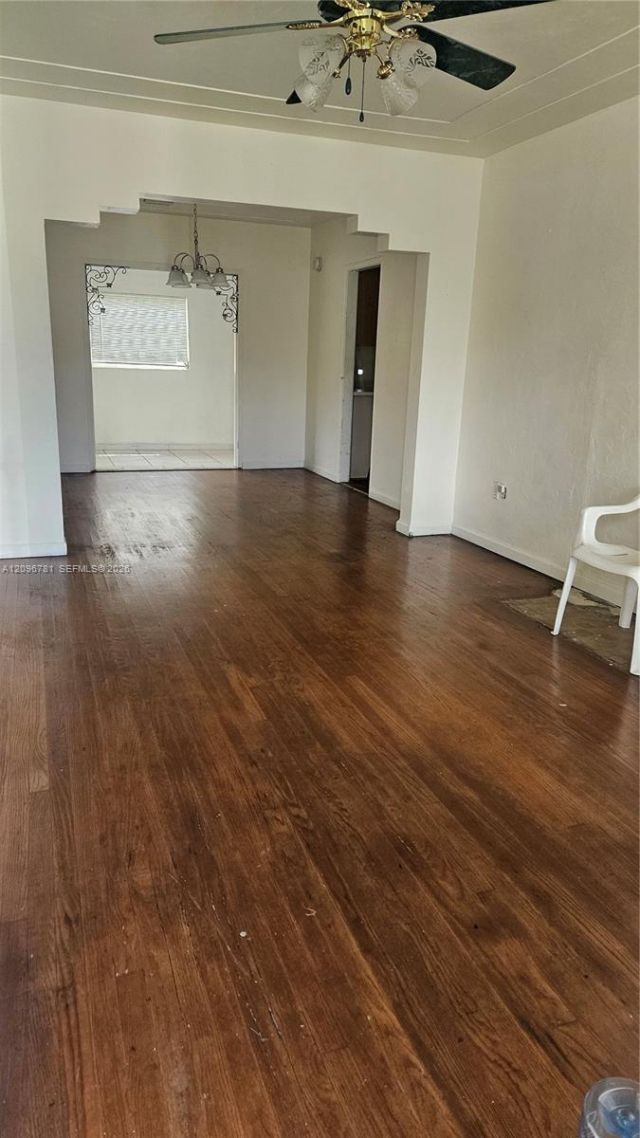 500 NW 45th St, Miami, FL 33127 Photo