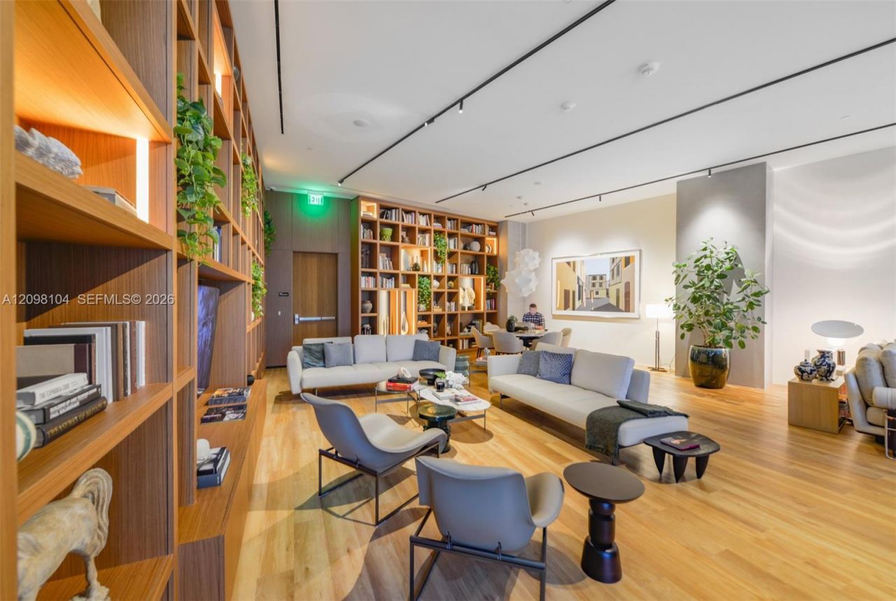 1400 Biscayne Blvd , Unit 2207, Miami, FL 33132 Photo