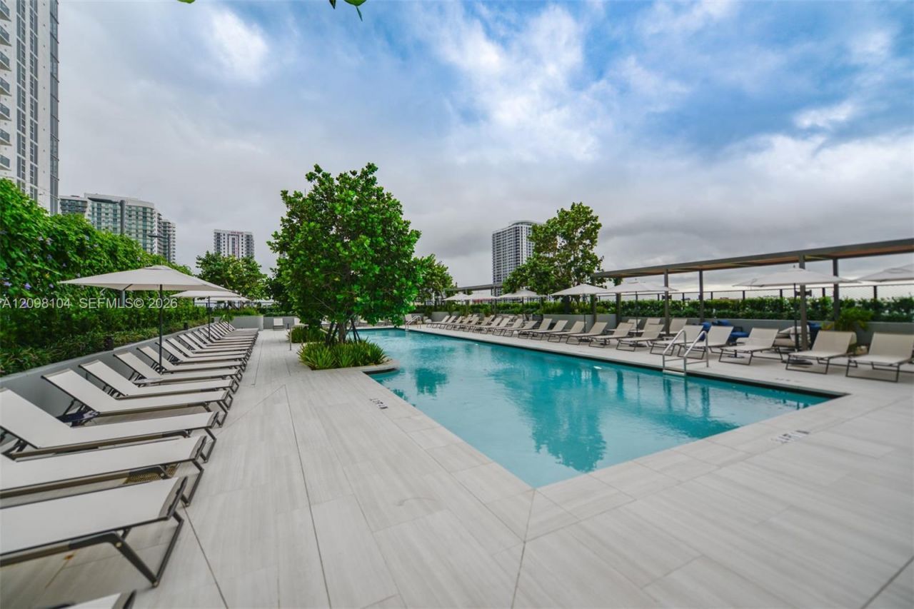 1400 Biscayne Blvd , Unit 2207, Miami, FL 33132 Photo