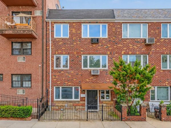 3049 32nd Street , Astoria, NY 11102